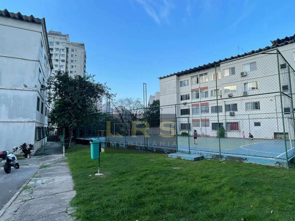 Conheça Apartamento à venda Estrada Santa Maura,Rio de Janeiro,RJ - R$ 220.000 - LFIS - 24 24