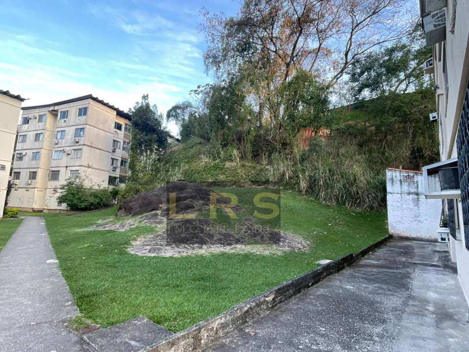 Conheça Apartamento à venda Estrada Santa Maura,Rio de Janeiro,RJ - R$ 220.000 - LFIS - 25 25