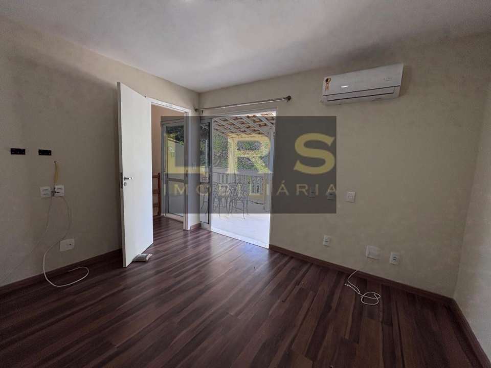 Conheça Apartamento à venda Praça Restier Gonçalves,Rio de Janeiro,RJ - R$ 900.000 - GAB - 18 18