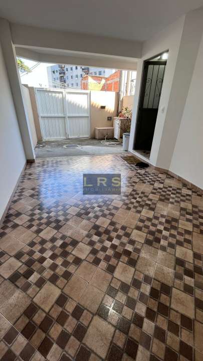 Conheça Casa à venda Rua Iriju,Rio de Janeiro,RJ - R$ 410.000 - UMRB - 44 44