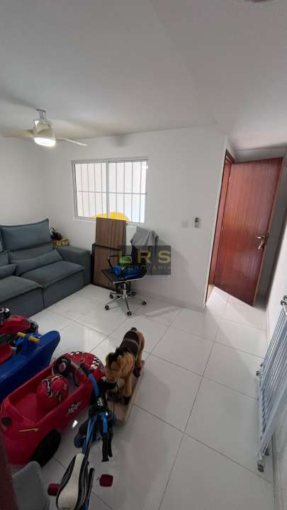 Conheça Casa à venda Rua Iriju,Rio de Janeiro,RJ - R$ 410.000 - UMRB - 49 49