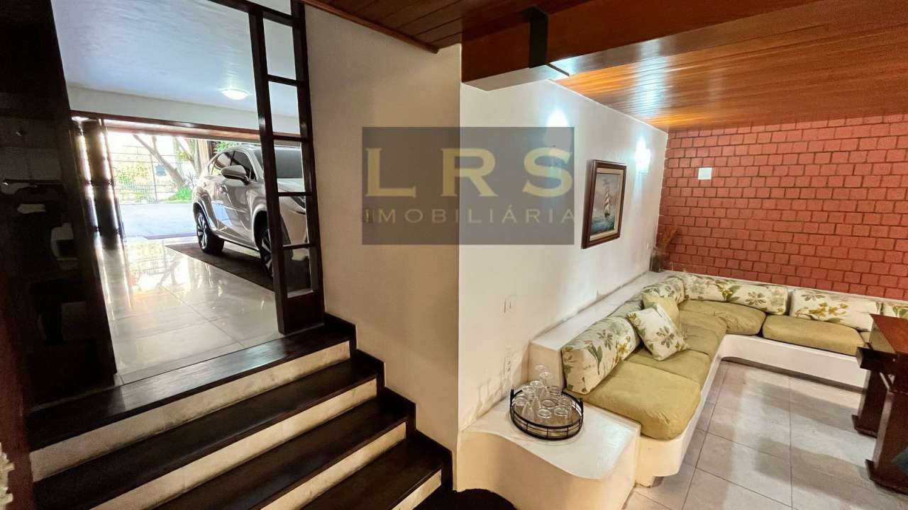 Conheça Casa à venda Rua Roberto Rowley Mendes,Niterói,RJ - R$ 8.000.000 - RJMT-CASA - 4 4