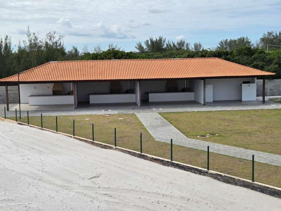 Conheça Lote à venda Av Roberto Silveira,Arraial do Cabo,RJ - R$ 180.000 - WCBPS - 20 20
