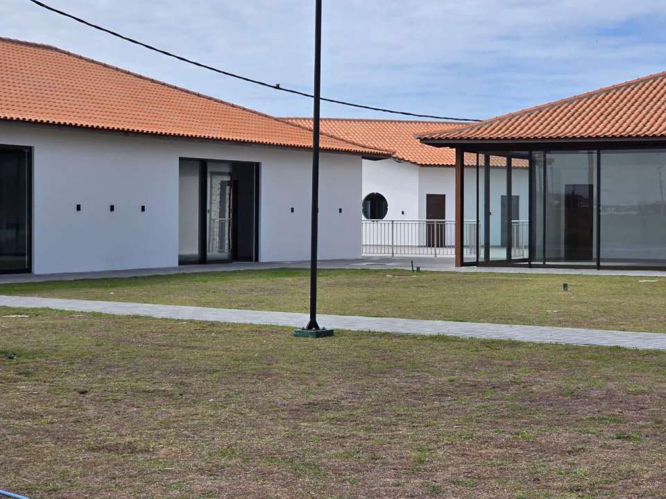 Conheça Lote à venda Av Roberto Silveira,Arraial do Cabo,RJ - R$ 180.000 - WCBPS - 36 36