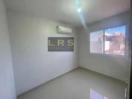 Apartamento à venda Estrada do Guanumbi,Rio de Janeiro,RJ