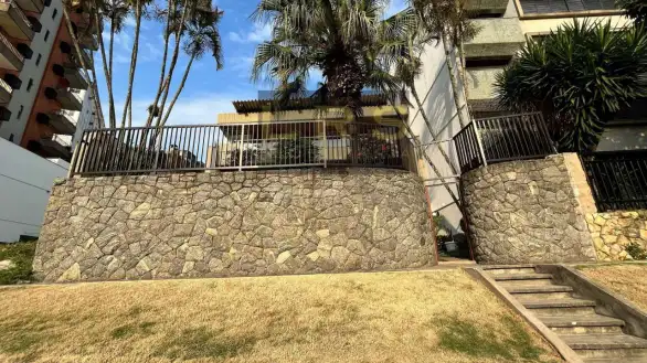 Casa à venda Rua Roberto Rowley Mendes,Niterói,RJ - R$ 8.000.000