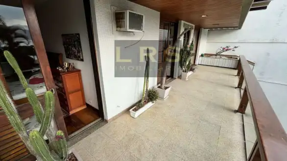 Casa à venda Rua Roberto Rowley Mendes,Niterói,RJ - R$ 8.000.000