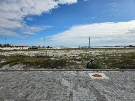 Lote à venda Av Roberto Silveira,Arraial do Cabo,RJ - R$ 180.000