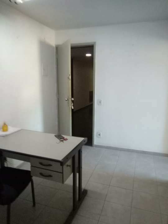 Conheça Excelente Sala no Centro da Penha- Venda ou Locação - 5036A - 2 2