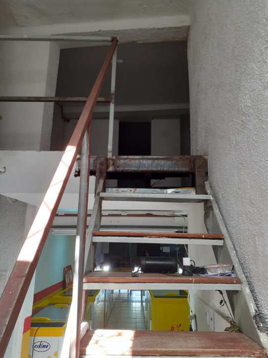 Conheça Excelente Sorveteria na Praça Seca- Passo Ponto-Venda - 5002 - 11 11