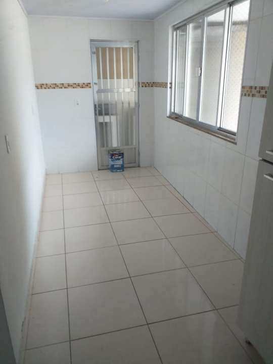 Conheça Excelente Casa de frente com 3Quartos em Braz de Pina-VENDA - 3015 - 29 29