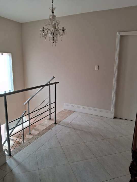 Conheça Maravilhosa Casa Duplex em Vargem Grande -Venda - 1012 - 32 32