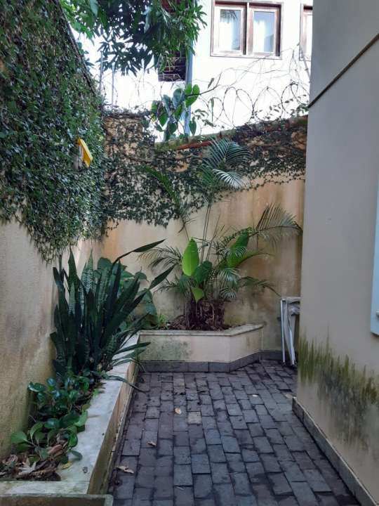Conheça Maravilhosa Casa Duplex em Vargem Grande -Venda - 1012 - 45 45