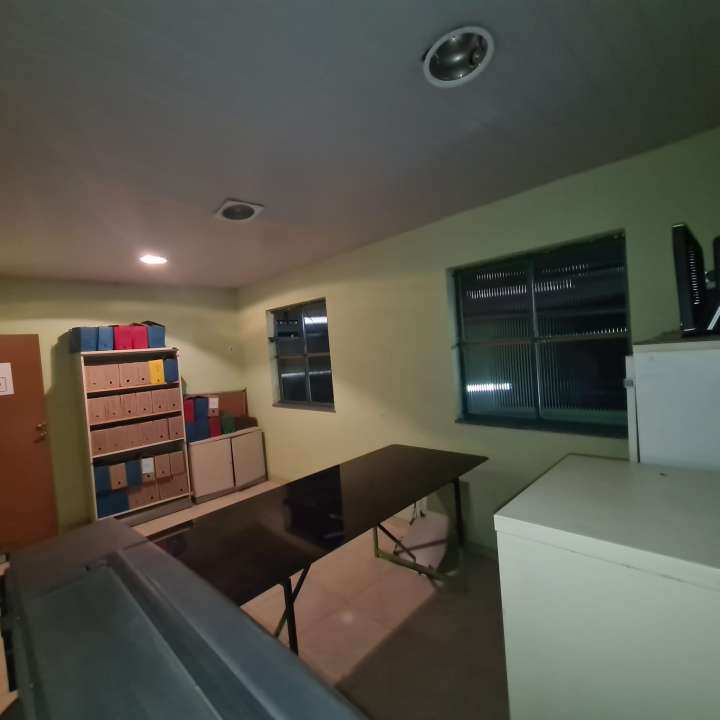 Conheça Excelentes Complexos com 4 Galpões Juntos em Belford Roxo-Venda - 5099 - 18 18