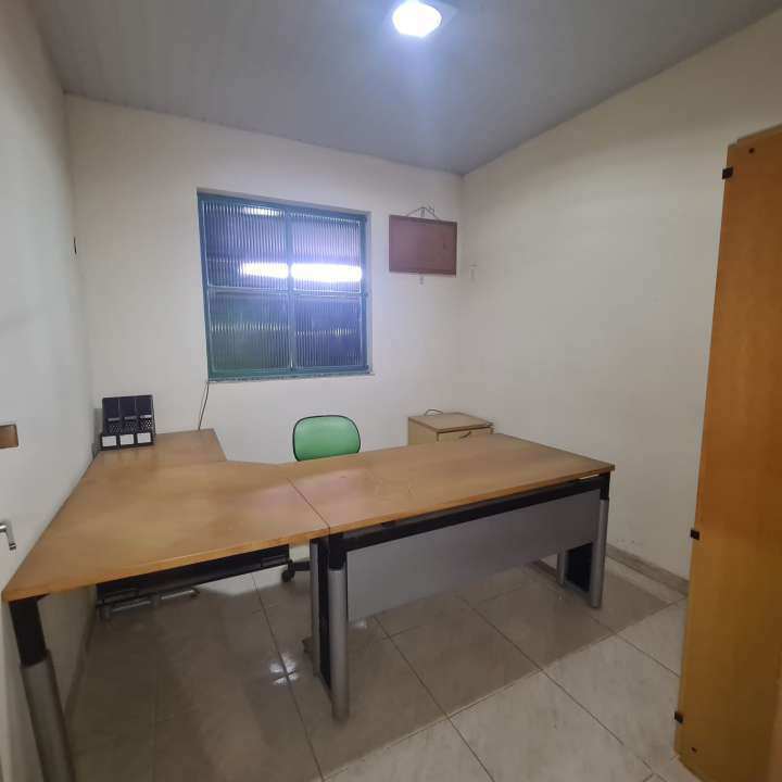 Conheça Excelentes Complexos com 4 Galpões Juntos em Belford Roxo-Venda - 5099 - 33 33