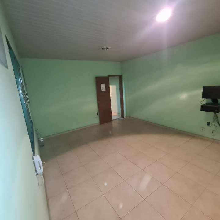 Conheça Excelentes Complexos com 4 Galpões Juntos em Belford Roxo-Venda - 5099 - 37 37