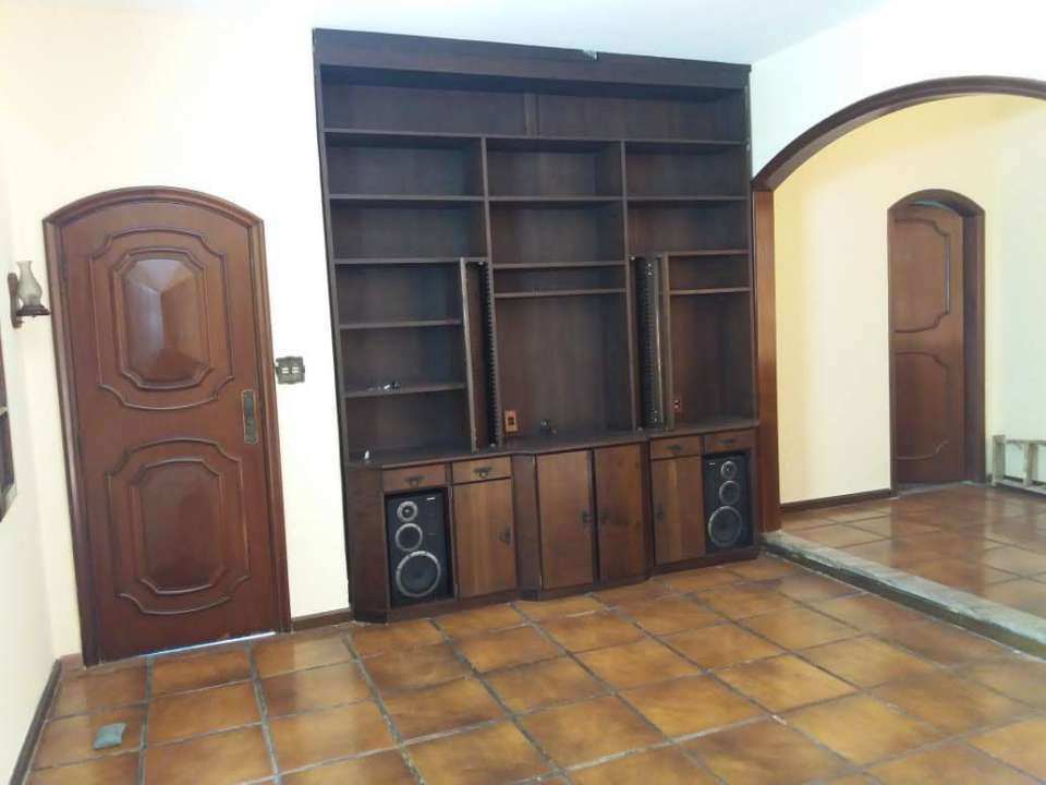 Conheça Excelente Casa na Penha -Venda - 1013 - 5 5