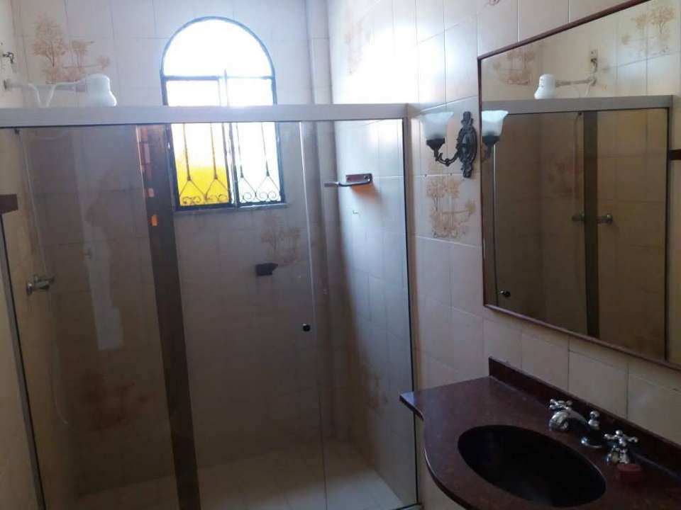Conheça Excelente Casa na Penha -Venda - 1013 - 15 15