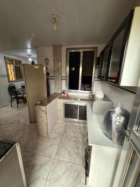 Conheça primeira casa do imóvel - Excelentes Duas Casas no mesmo Terreno, Amplo Terraço na Penha Circular-Venda - 1050 - 17 primeira casa - 17