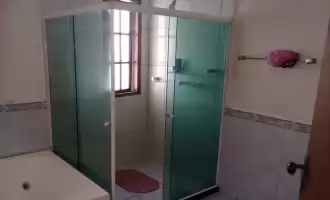 Conheça Excelente Casa Triplex em Olaria -Venda - 4011 - 7 7