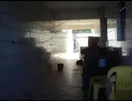 Conheça Excelente Casa com Salão em 2 Ambientes em Bras de Pina -Venda - 4-044 - 20 20