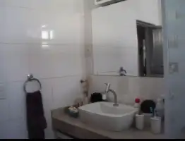 Conheça Excelente Casa com Salão em 2 Ambientes em Bras de Pina -Venda - 4-044 - 16 16