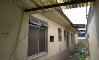 Conheça Ótima Casa Geminada em Parada de Lucas - 4024 - 1 1