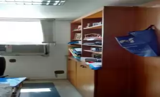 Conheça Excelente Sala Comercial na Penha - Venda - 5074 - 3 3