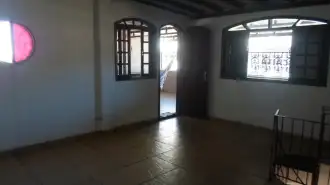 Conheça Ótimo Aptº 02 Andares na Penha - 269 - 4 4