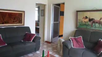 Aptº Tipo Casa 02 Amplos Quartos na Penha - 274