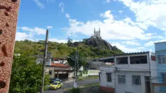 Conheça Aptº Tipo Casa 02 Amplos Quartos na Penha - 274 - 17 17