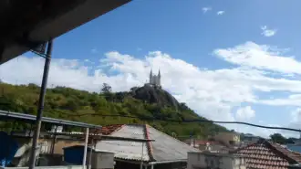 Conheça Excelente Aptº Tipo Casa 02 Quartos na Penha - 275 - 20 20