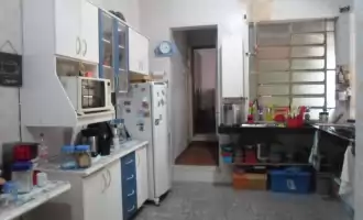 Conheça Casa com 03 Quartos na Penha - 442 - 9 9