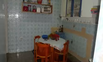 Conheça Casa com 03 Quartos na Penha - 442 - 12 12