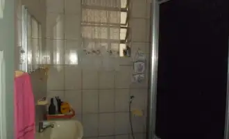 Conheça Casa dos Fundos do imóvel - Excelente Apartamento Tipo Casa com Garagem na Penha- Venda - 445 - 39 Casa dos Fundos - 39
