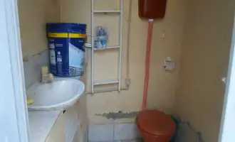 Conheça Casa dos Fundos do imóvel - Excelente Apartamento Tipo Casa com Garagem na Penha- Venda - 445 - 40 Casa dos Fundos - 40