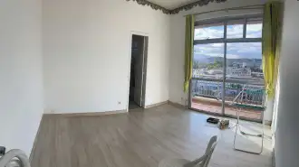 Excelente Apartamento com 3 Quartos e Salão na Penha-Venda - 1043