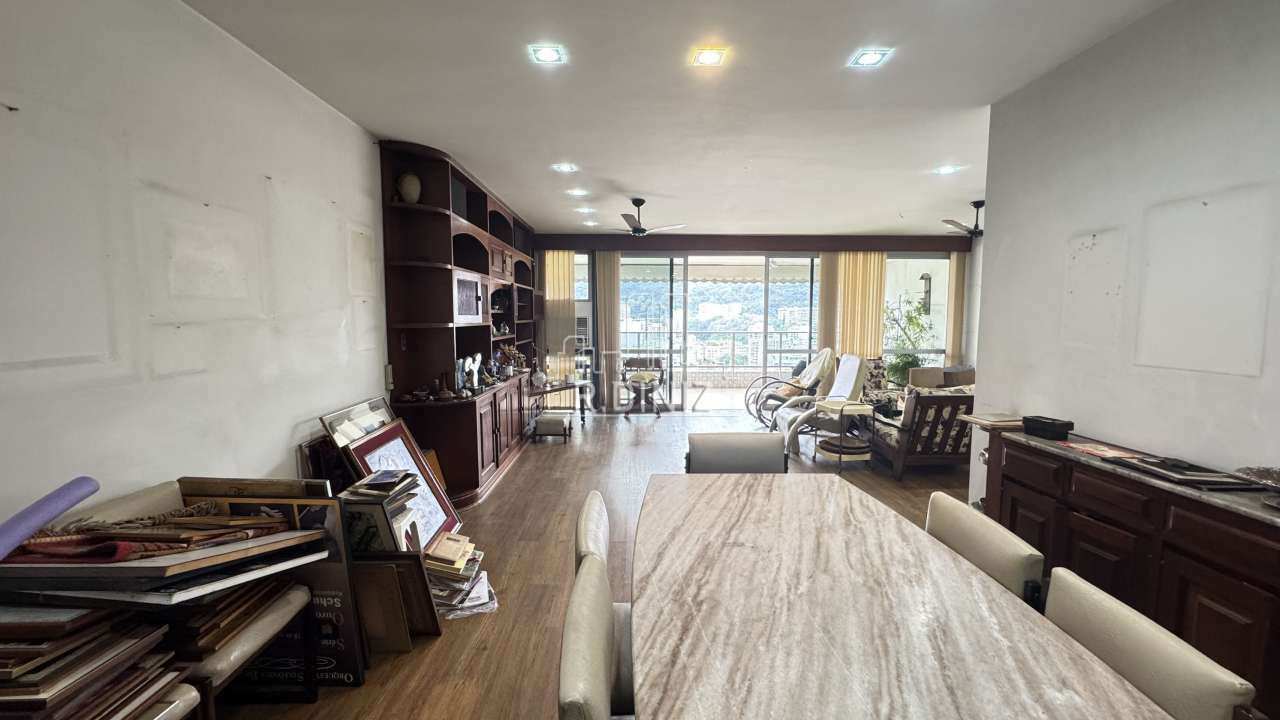 Conheça Apartamento à venda, 4 quartos (1 suíte), 180m2, vaga, lazer, Laranjeiras, Rio de Janeiro/RJ - im011508 - 9 9