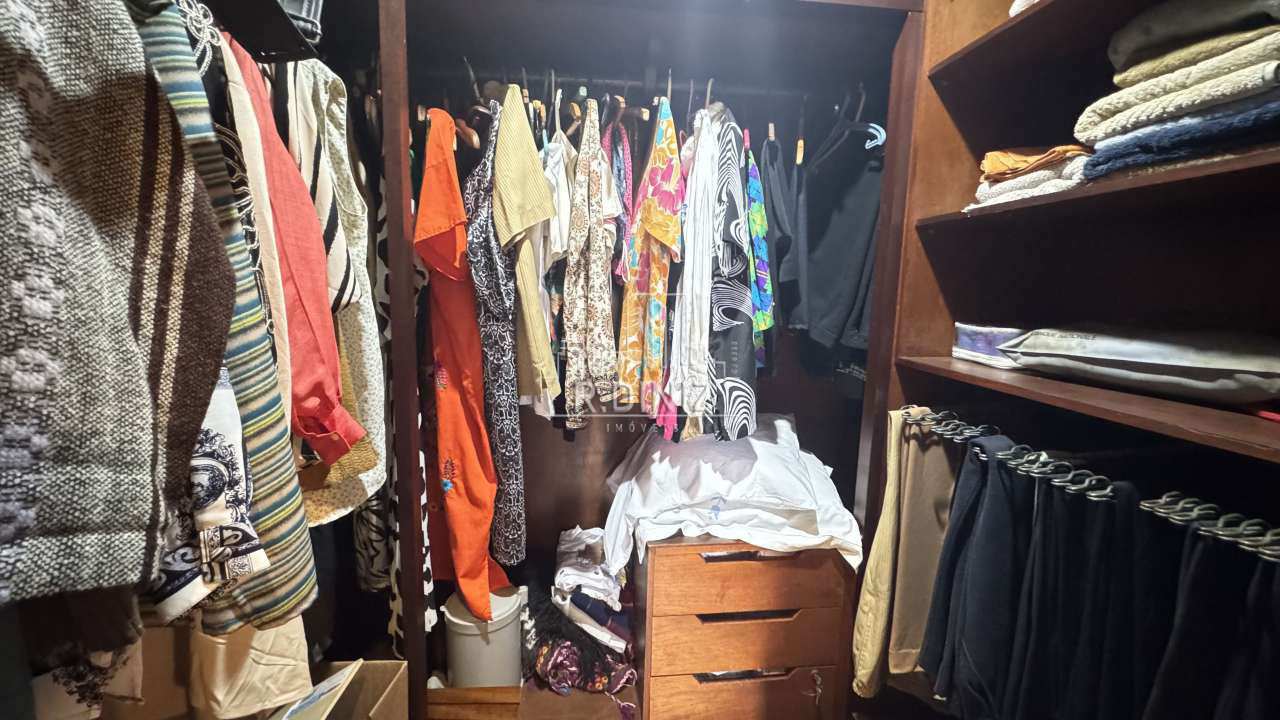 Conheça Apartamento à venda, 4 quartos (1 suíte), 180m2, vaga, lazer, Laranjeiras, Rio de Janeiro/RJ - im011508 - 38 38