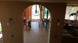 18