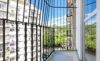 Imperdível - Apartamento à venda, 2 quartos sendo uma suite com sacada, 1 vaga, lazer completo, Rio de Janeiro, RJ. - im011363