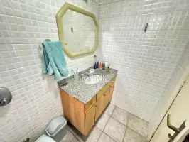 53 53