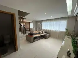 Oportunidade - Casa à venda Rua Manhuaçu, 3 suítes, 2 vagas de garagaem, Vargem Grande, zona oeste,Rio de Janeiro - im011535