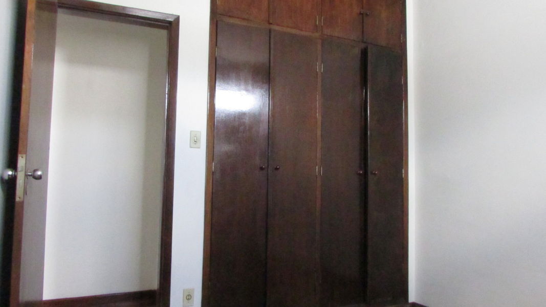 Conheça IMÓVEL, CASA A VENDA, NO BAIRRO CENTRO NA CIDADE DE PEDRO LEOPOLDO, MINAS GERAIS - VCS238 - 14 14