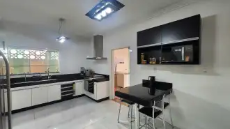 Conheça Casa 3 quartos à venda Pedro Leopoldo,MG - R$ 940.000 - VCS300 - 17 17