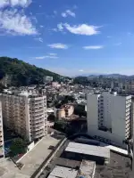Conheça Apartamento locação, 67m², vaga coberta carro e moto, sol manhã, infra total no play, indevassável, São Francisco Xavier, Grande Tijuca/RJ - R$ 1.600 - MAR1899 - 11 11