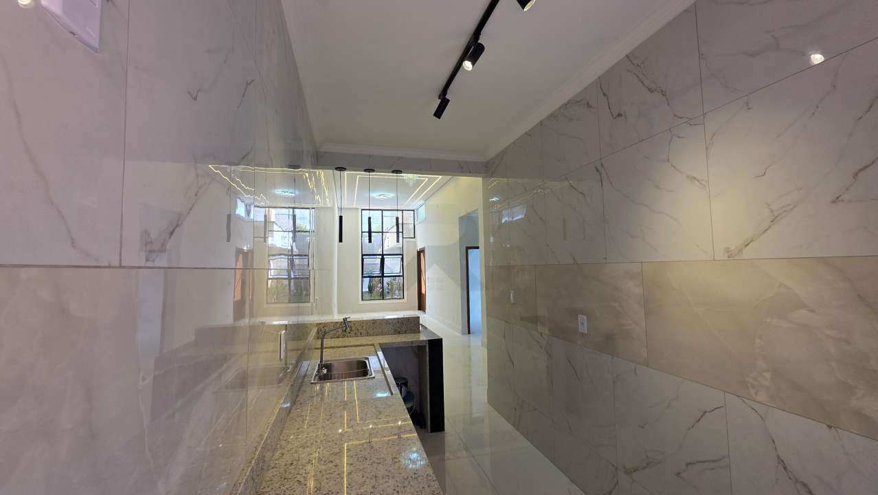 Conheça Casa 3 quartos à venda Amaral de Matos, Maiobão, Paço do Lumiar - R$ 790.000 - 0003 - 9 9